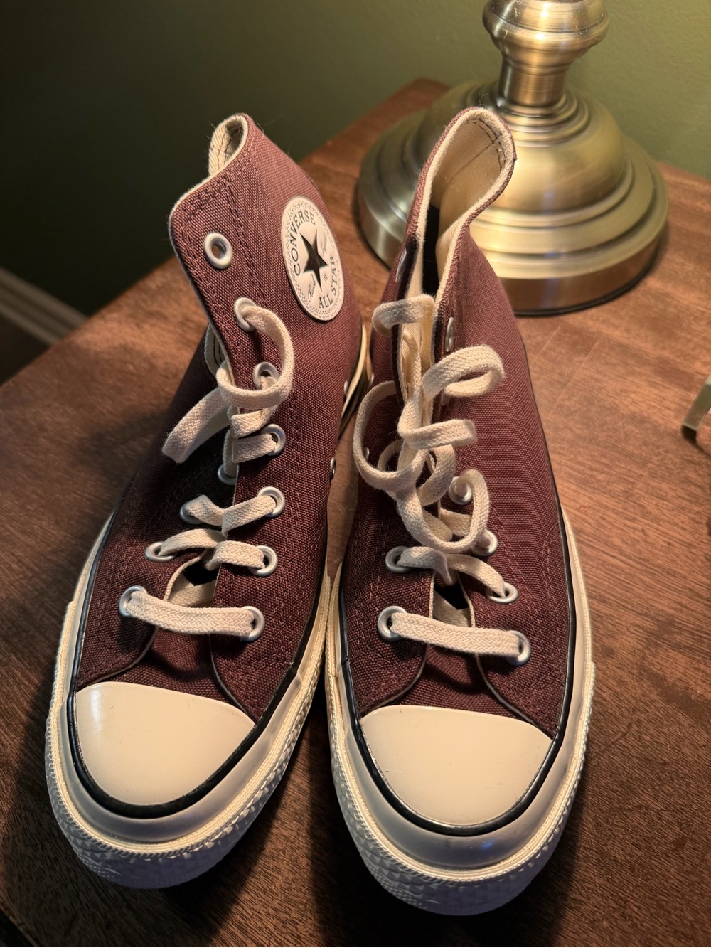 Converse Chuck Taylor All Star High Top Sneakers dark brown size 6.5womens/4.5m